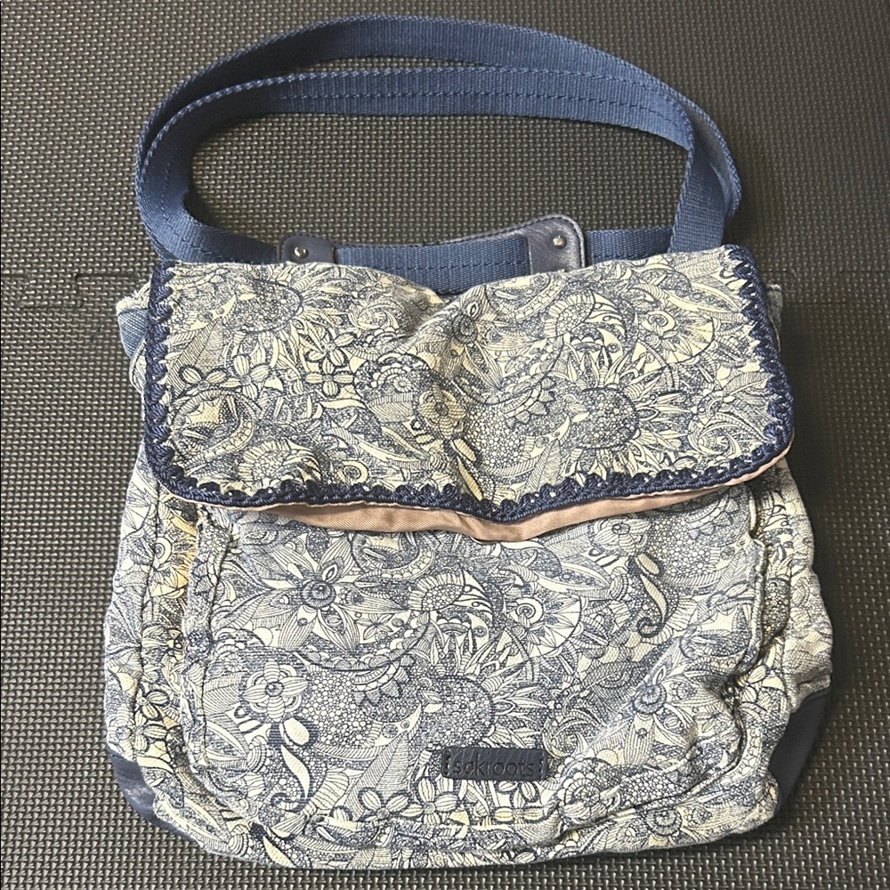 Sakroots blue Floral Women's Shoulder Bag or Backpack